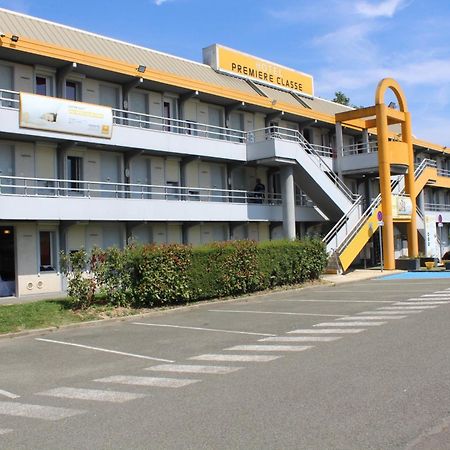 Premiere Classe St Quentin En Yvelines Elancourt Trappes Εξωτερικό φωτογραφία