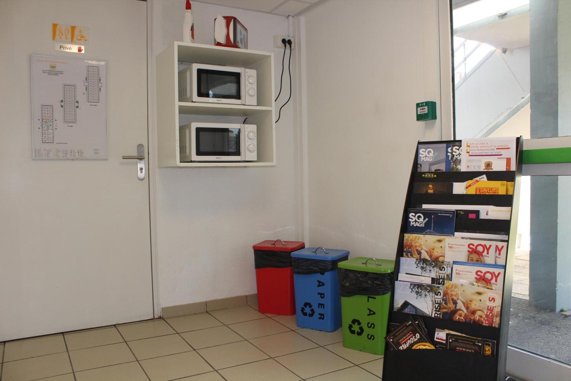 Premiere Classe St Quentin En Yvelines Elancourt Trappes Εξωτερικό φωτογραφία
